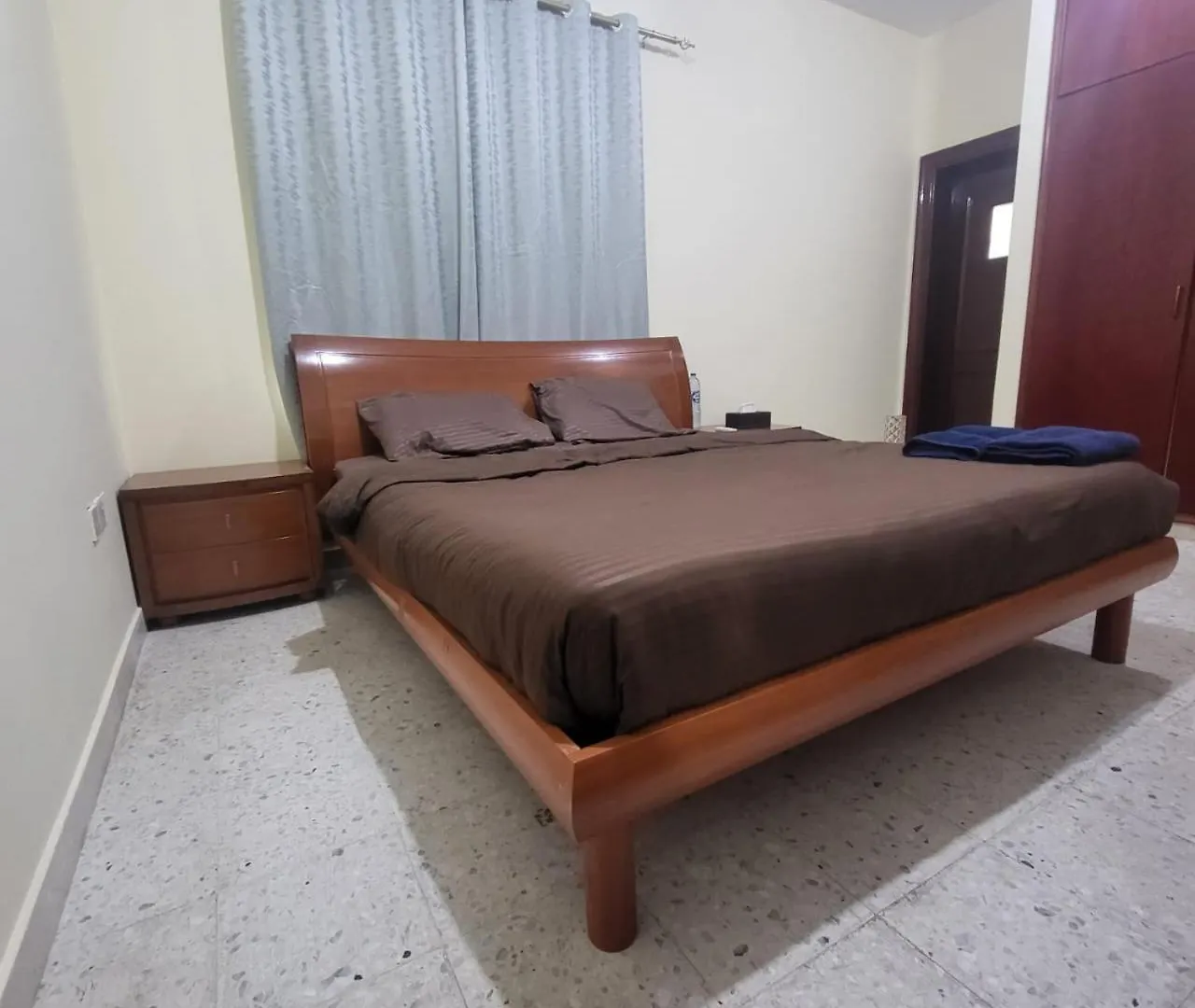 Corniche Royal Full Studio Apartment Abu Dhabi Emirados Árabes Unidos