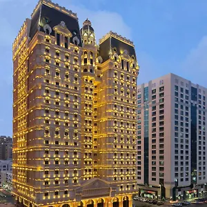 Royal Rose Abu Dhabi, A Curio Collection By Hilton Affiliated ***** Абу-Даби